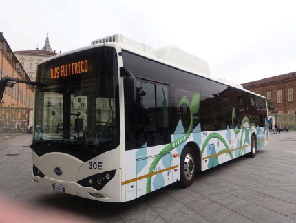 Photo: GTT purchased the first 12 metres electric buses fleet (source: GTT) 